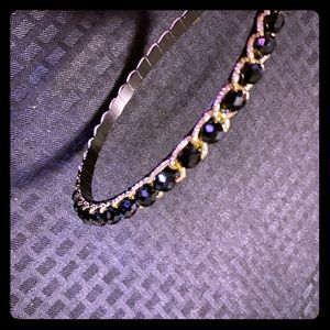 Beautiful Onyx Head Band